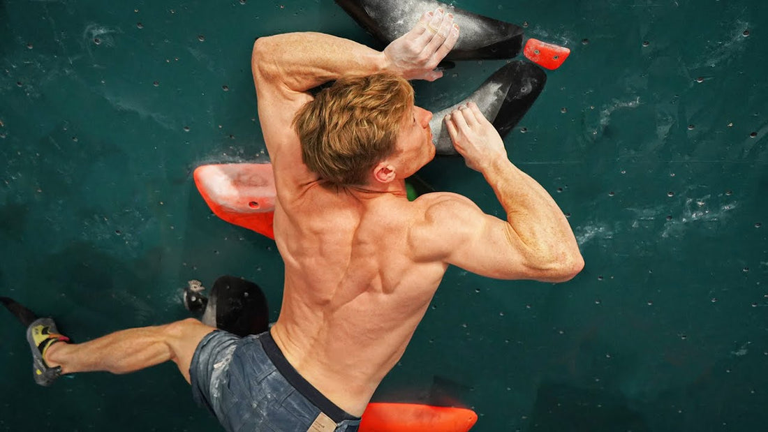 Magnus Midtbo Bouldering